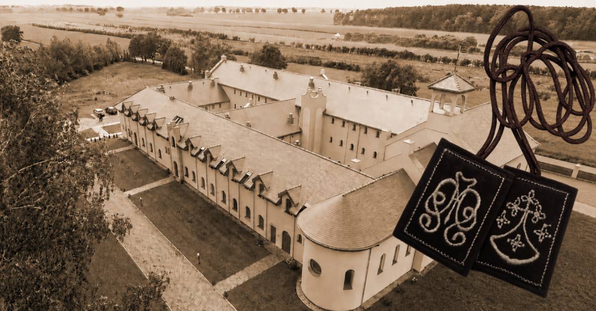 Klasztor Karmelitów Bosych w Zwoli z lotu ptaka